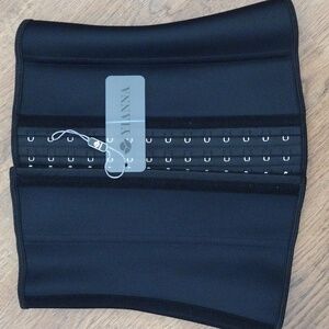 Yianna Size XS Corset